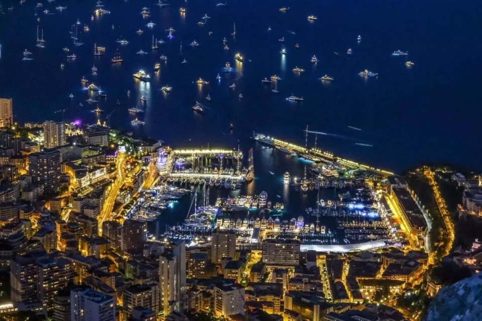  international moving to Monaco is worth of those splendid sea views 