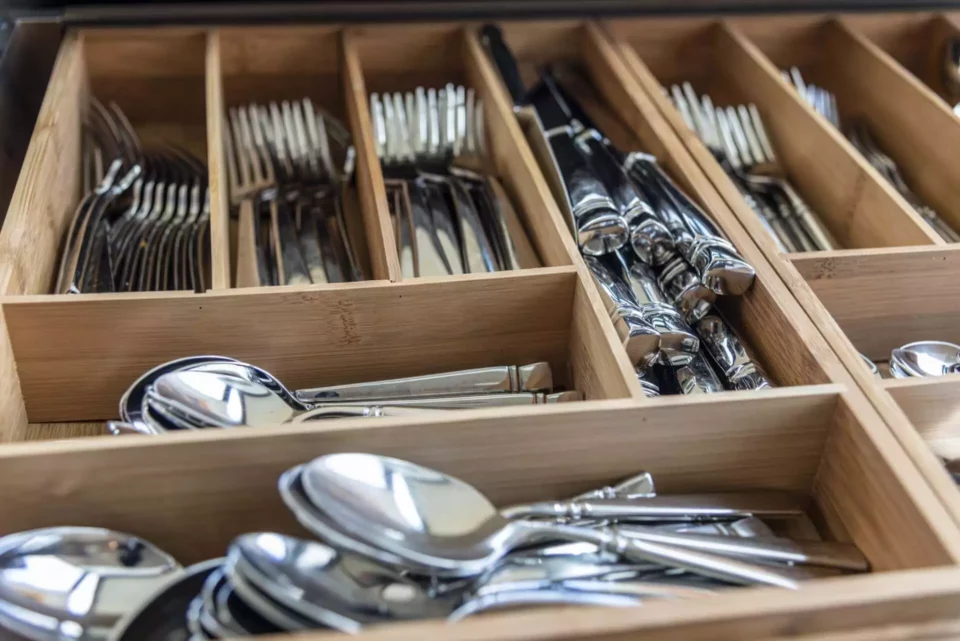 Cutlery that needs to be prepared and boxed for overseas shipping